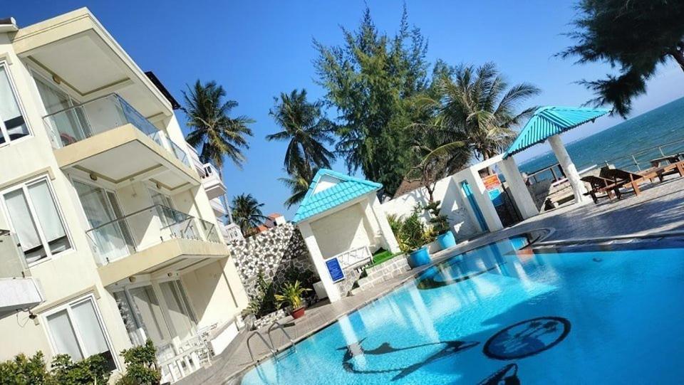 Yen Family Hotel